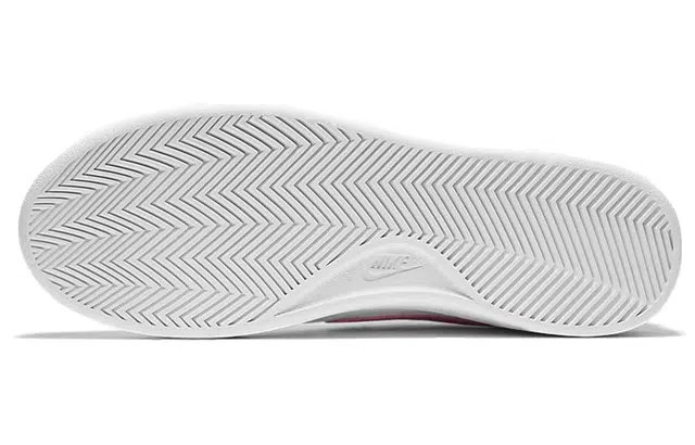 Nike Court Royale 2