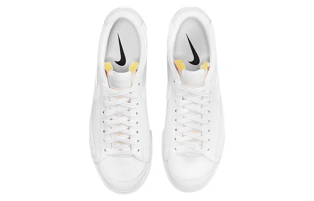 Nike Blazer Low Platform
