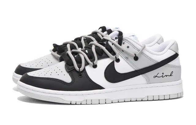 Nike Dunk "Pure Platinum"