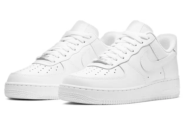 Nike Air Force 1 "Triple White"