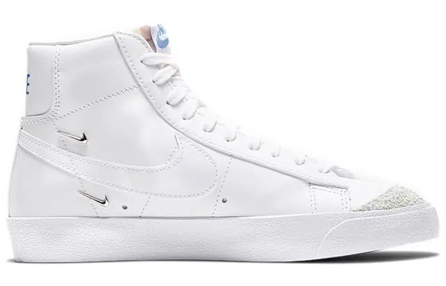 Nike Blazer 77 SE "Chrome Luxe"