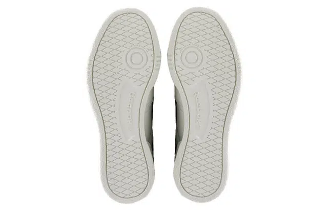 Reebok Revenge Plus M