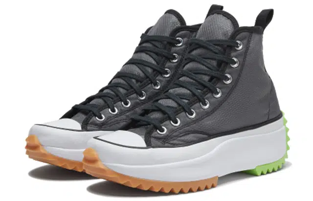 Converse Run Star Hike