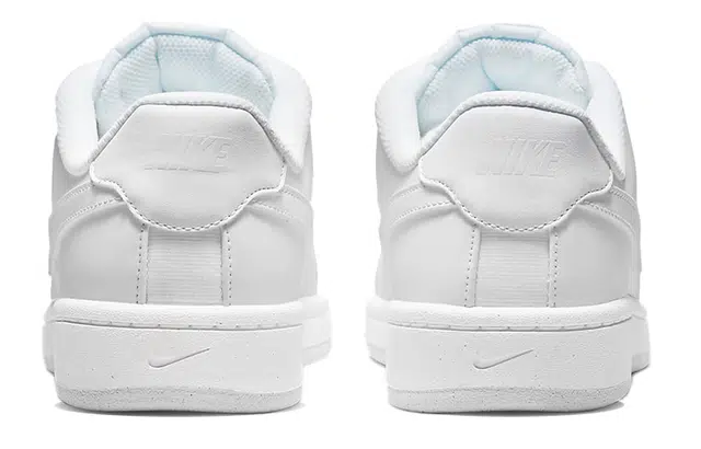 Nike Court Royale 2