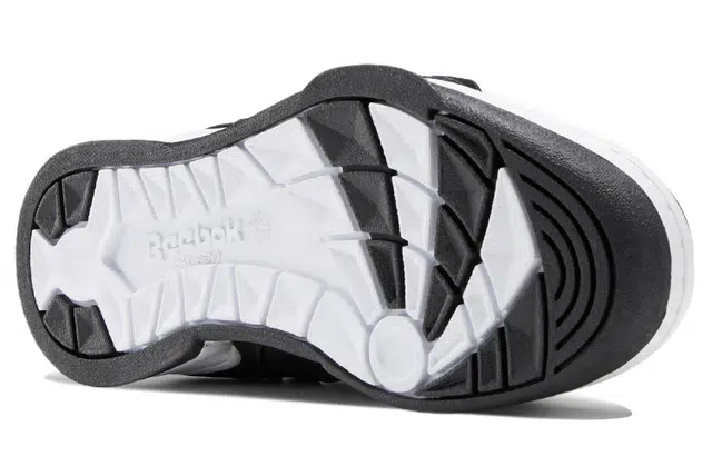 Mountain Research x Reebok Alien Stomper
