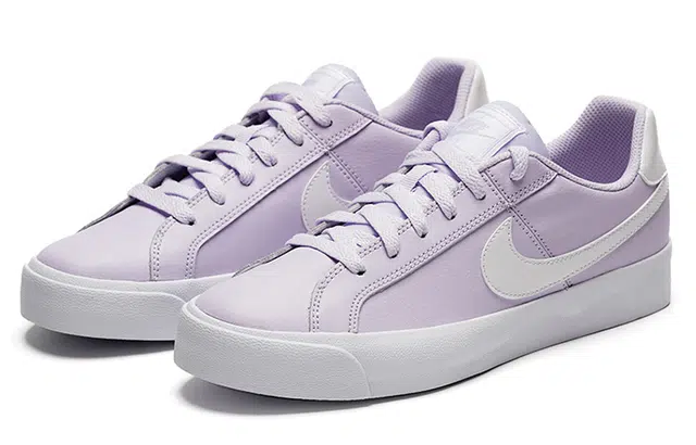 Nike Court Royale AC