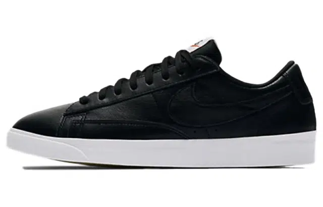 Nike Blazer Low LE Black White