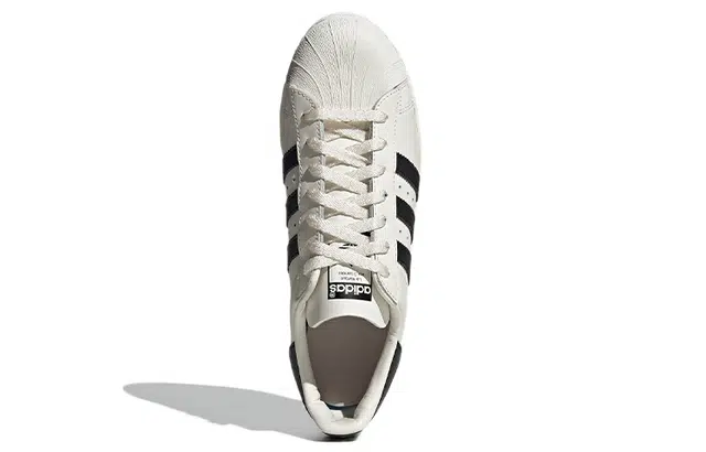 adidas originals Superstar 82