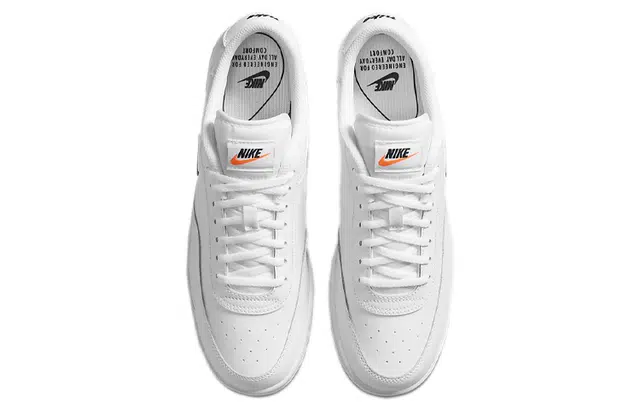 Nike Court Vintage