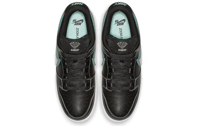 Diamond Supply Co. x Nike Dunk SB black "Black"