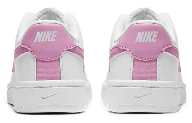 Nike Court Royale 2