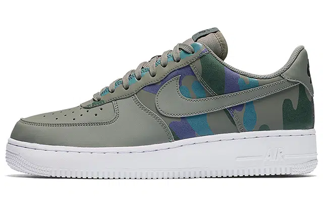 Nike Air Force 1 Low 07 LV8 "Dark Stucco Camo"