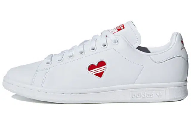 adidas Stan Smith Celebrates Love