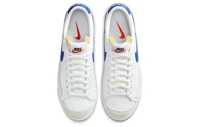 Nike Blazer Low '77 Vintage "Hyper Royal"