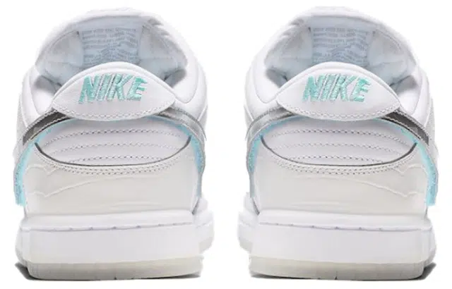 Nike Dunk SB white diamond