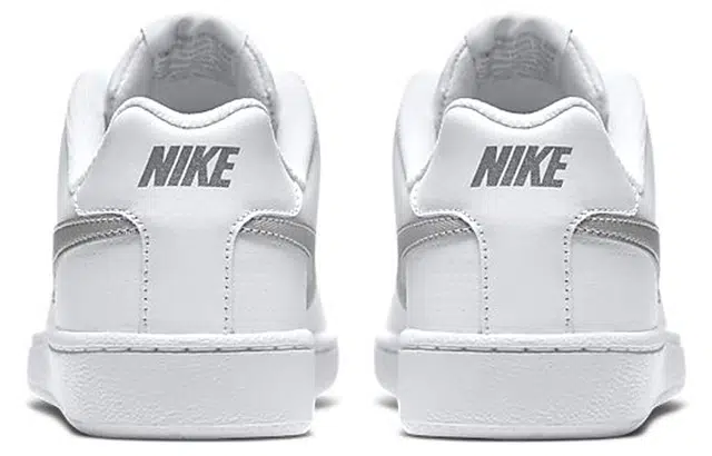 Nike Court Royale