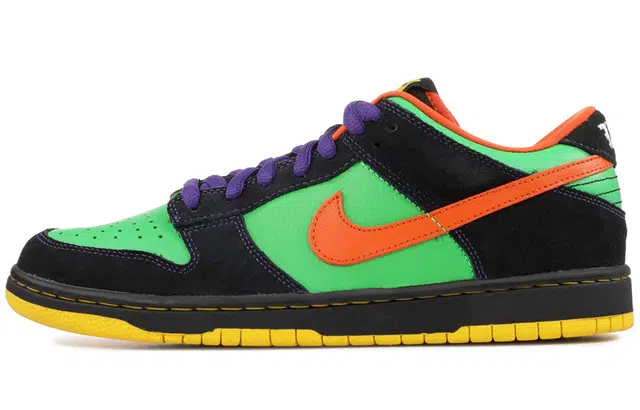 Nike Dunk SB Green Spark Hoop Orange