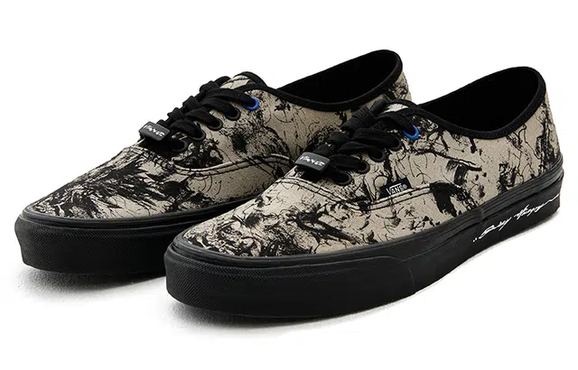 Vans Authentic Brązowe chinosy ze stretchem