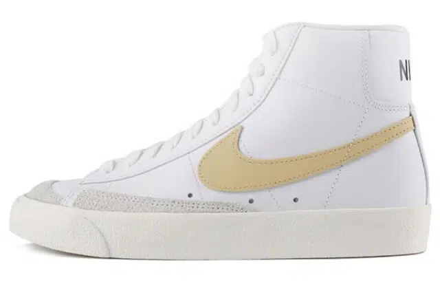 Nike Blazer "Pale Orange"