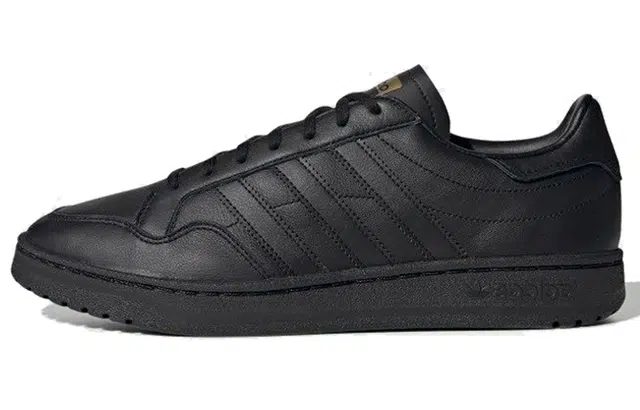 adidas originals Team Court