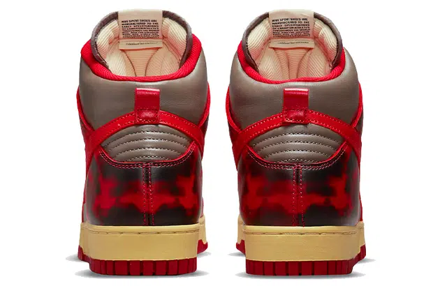 Nike Dunk SP "Red Camo Acid Wash"