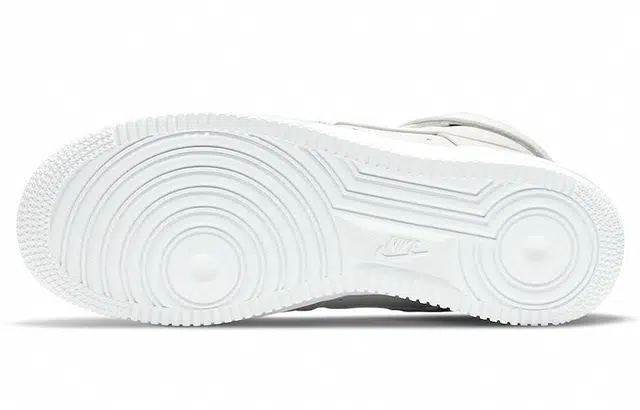 1017 ALYX 9SM x Nike Air Force 1