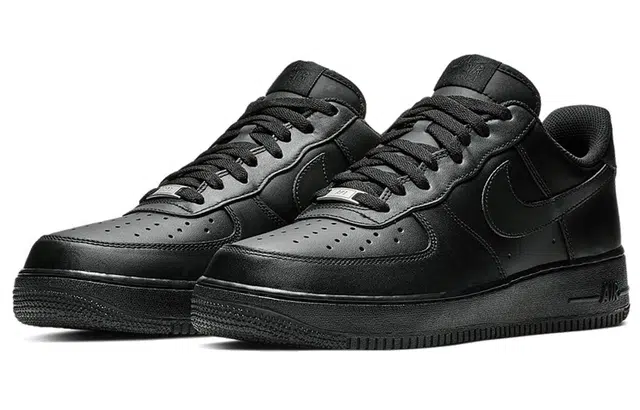 Nike Air Force 1 07