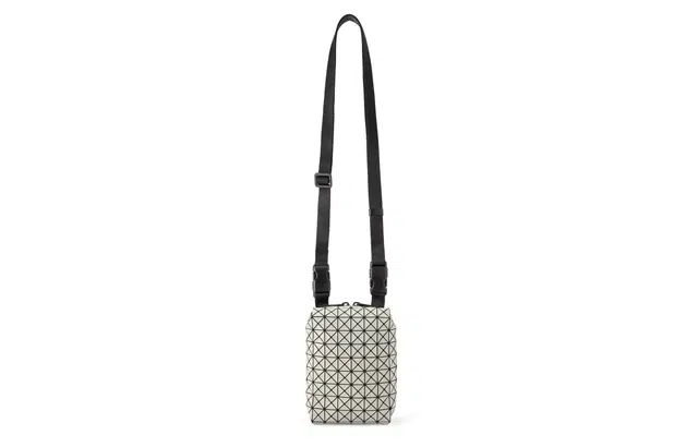 ISSEY MIYAKE Beetle
