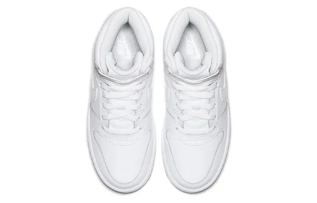 Nike EBERNON Mid
