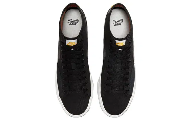 Nike SB BLZR Court Mid Premium