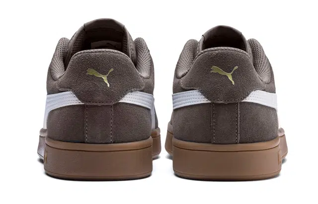 PUMA Smash V2