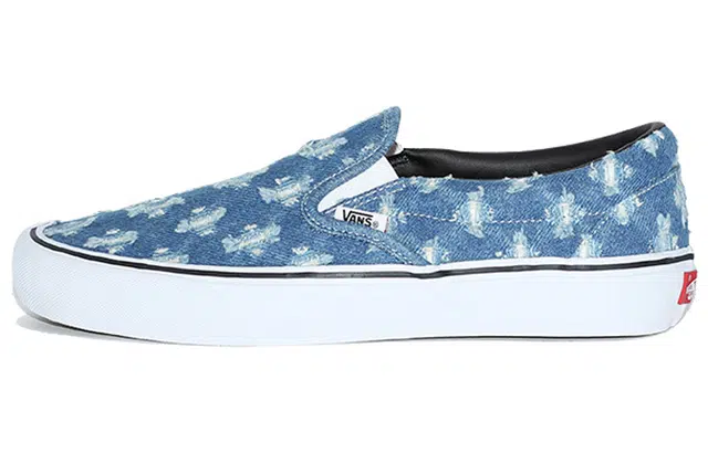 Supreme x Vans slip-on 2020