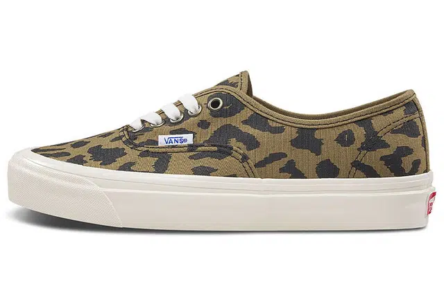 Vans Authentic 44 Leopard Print