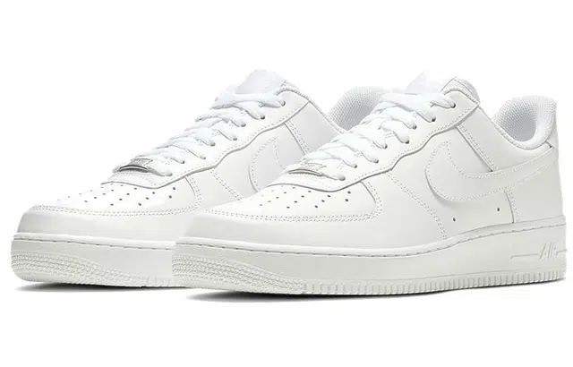 Nike Air Force 1 07