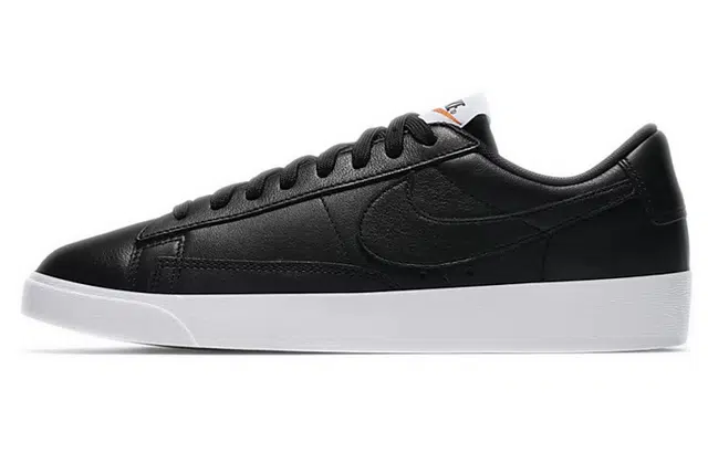 Nike Blazer Low LE Black