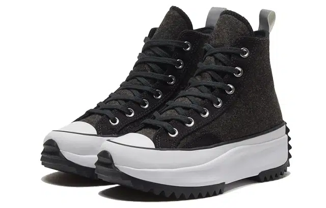 Converse Run Star Hike
