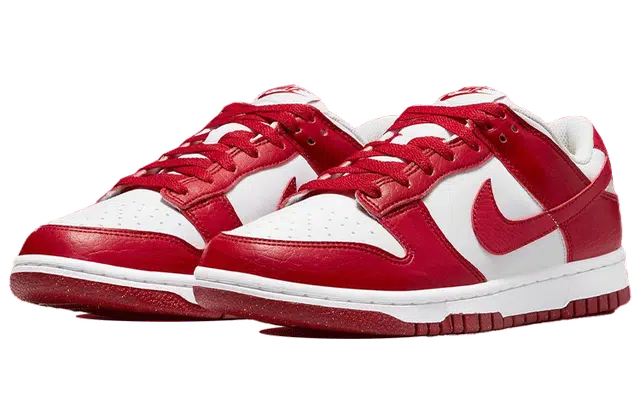 Nike Dunk Low Next Nature "University Red"