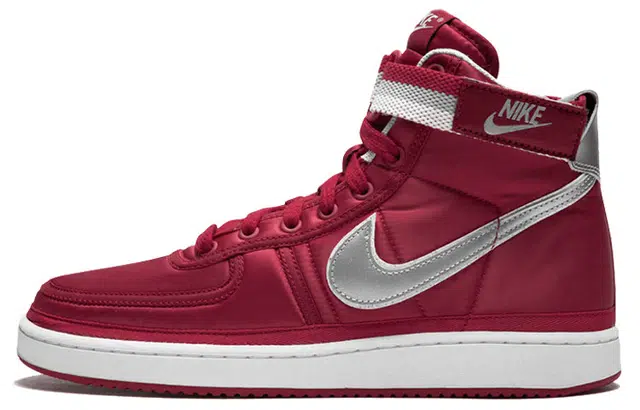 Nike Air Vandal HIGH SUPREME QS UNIVERSITY RED