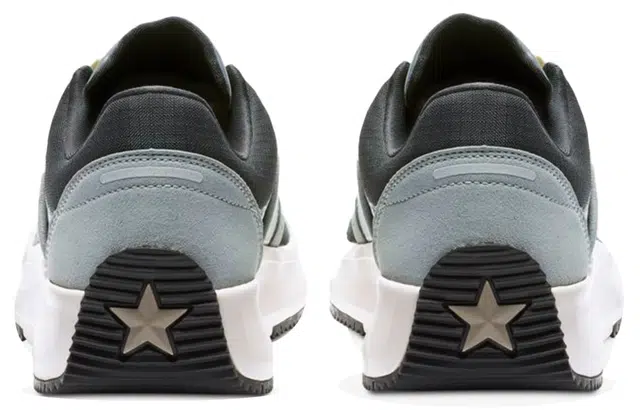 Converse Run Star Hike