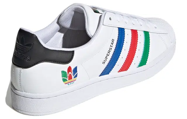 adidas Superstar