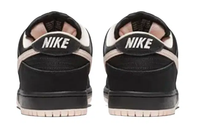 Nike SB Dunk Low Pro "Black Coral"