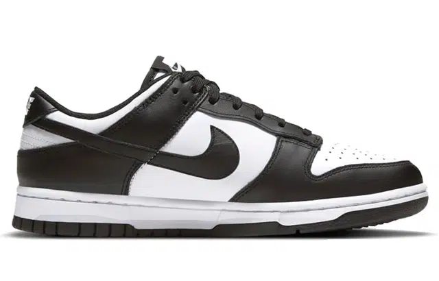 Nike Dunk Low "WhiteBlack"