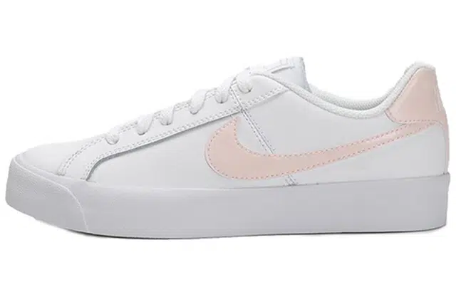 Nike Court Royale AC