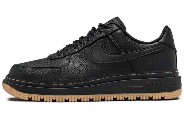 Nike Air Force 1 Low Luxe "black gum"