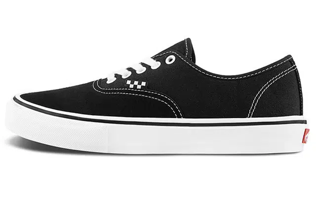 Vans Authentic Skate Classics Black