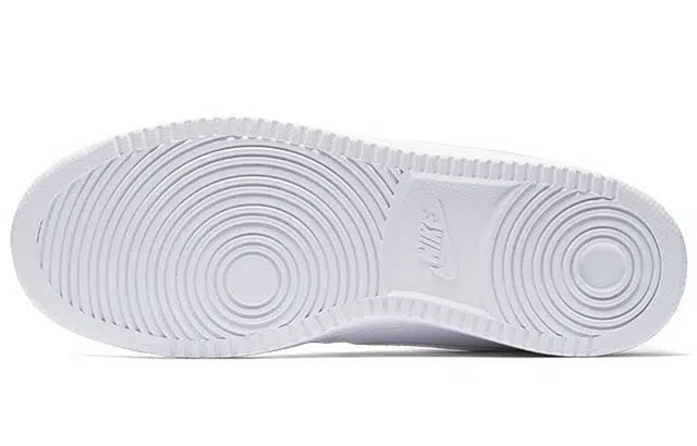 Nike Court Borough Low triple white