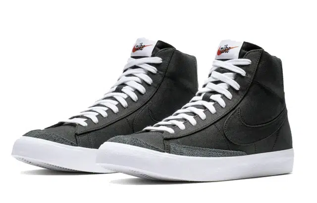 Nike Blazer 77 Vintage Black Canvas