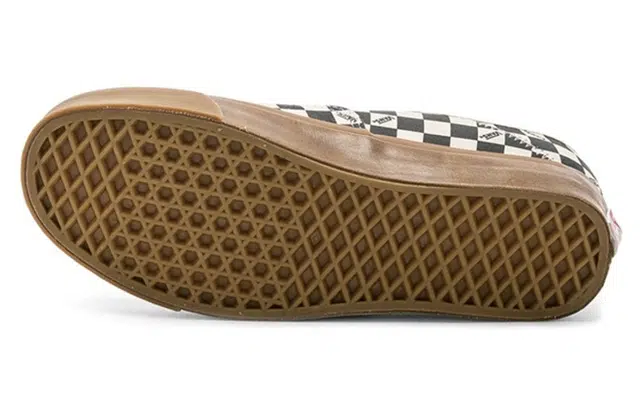 Vans Style 43 LX checkerboard