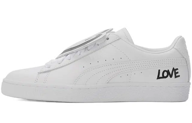 PUMA Basket Studs Love