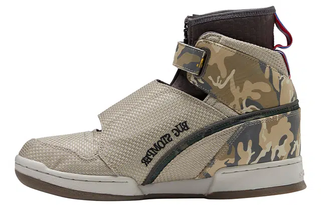 Reebok Alien Stomper U.S.C.M.